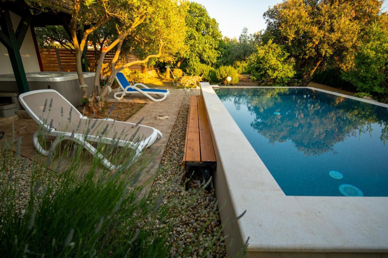 Holiday House Cvita Biograd Na Moru Zewnętrze zdjęcie